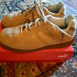 Women's Cross Trackers Sneakers 👟